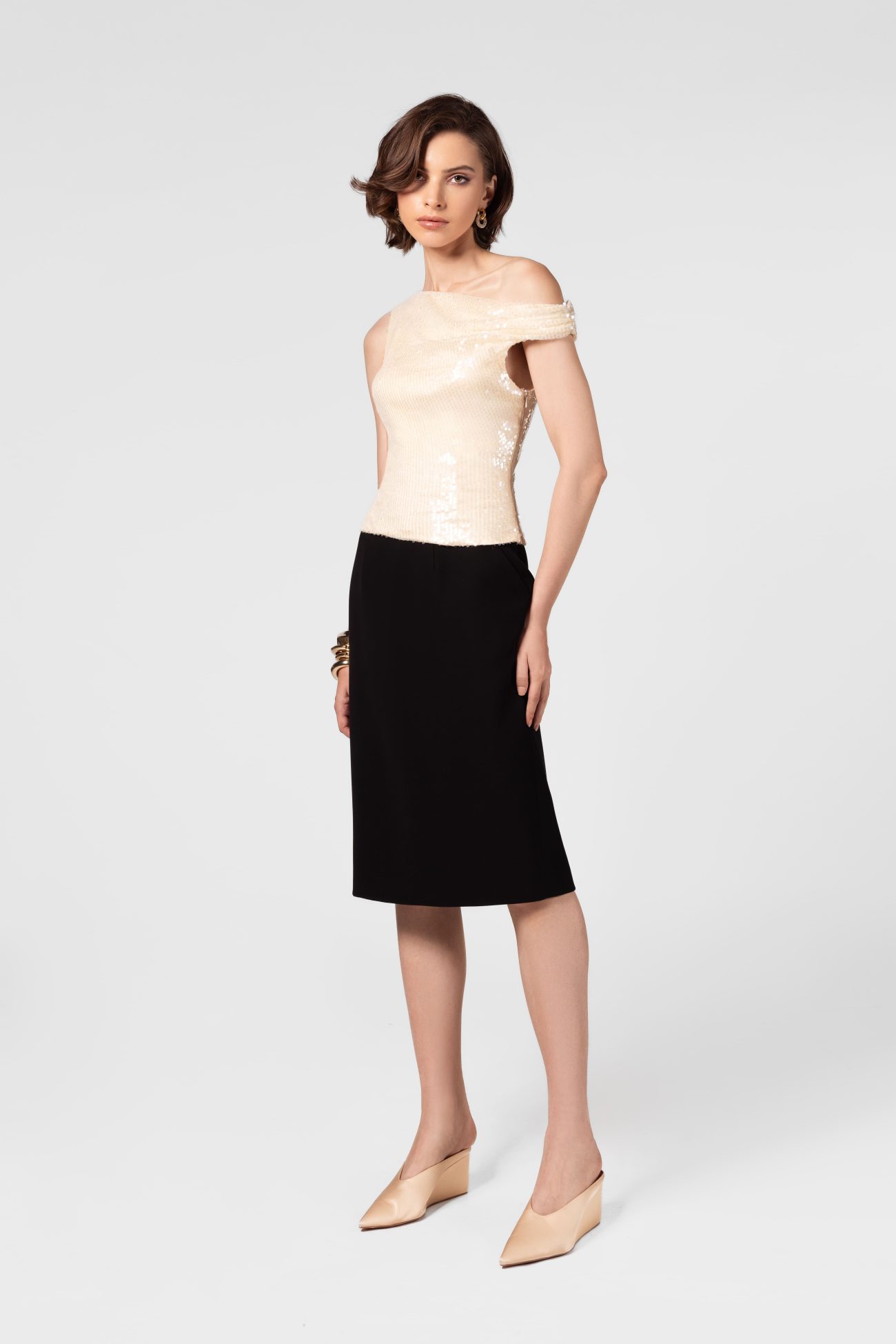 Gold Sequins Top - Image 3